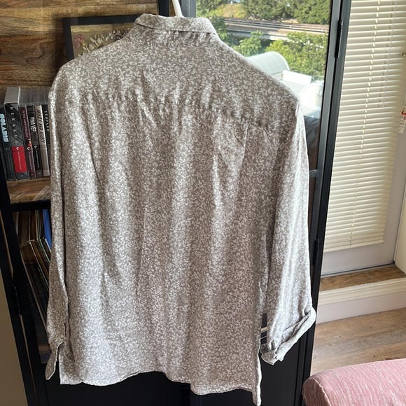 Tan Linen Button Up - Picture 2 of 2